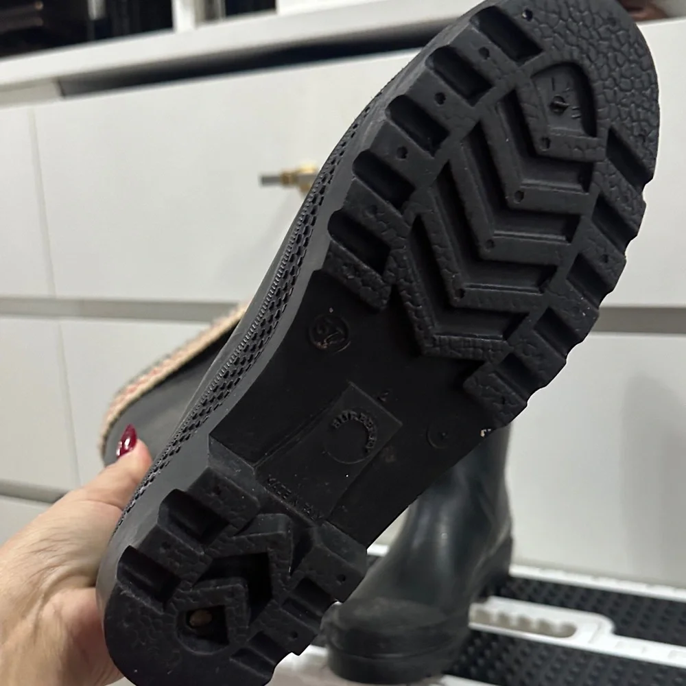 Black Burberry Rain Boots with Striped Knit Cuff size 37 - Picture 2 of 2